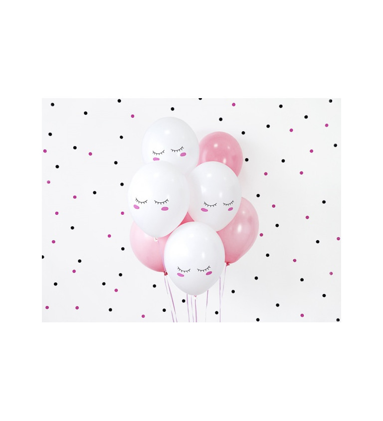 Pastelově bílé obláčkové balónky