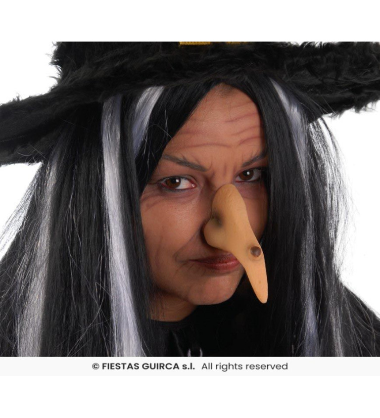 Čarodějnický - nos